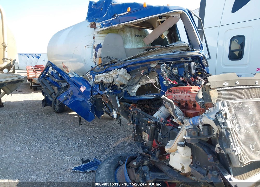 2015 FREIGHTLINER M2 106 MEDIUM DUTY VIN: 1FVACXCY2FHGK0727