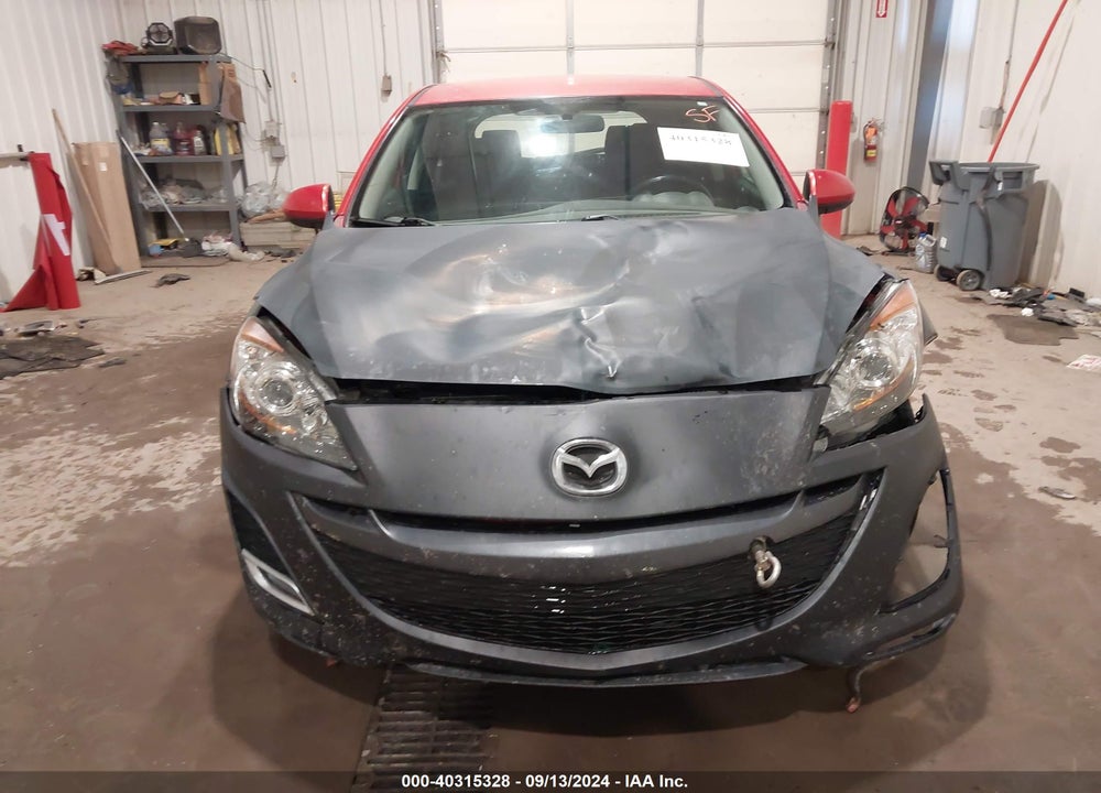2011 MAZDA 3 S SPORT VIN: JM1BL1K56B1391103