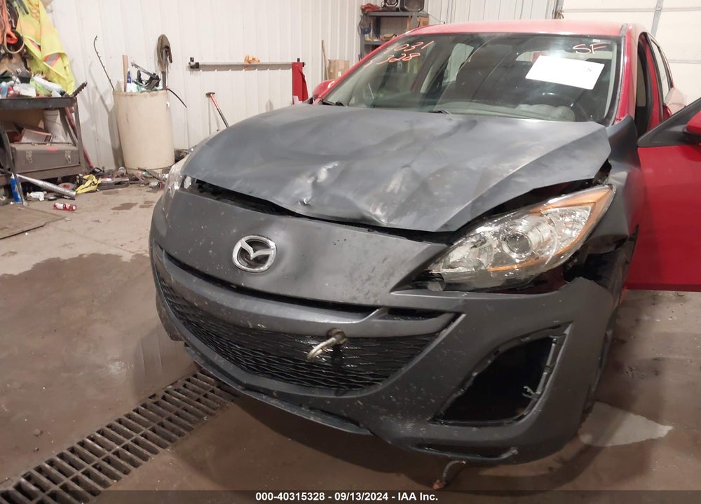 2011 MAZDA 3 S SPORT VIN: JM1BL1K56B1391103