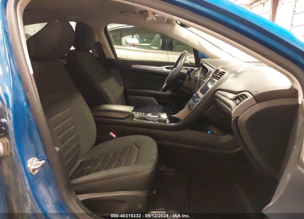 2020 FORD FUSION SE VIN: 3FA6P0HD9LR255978