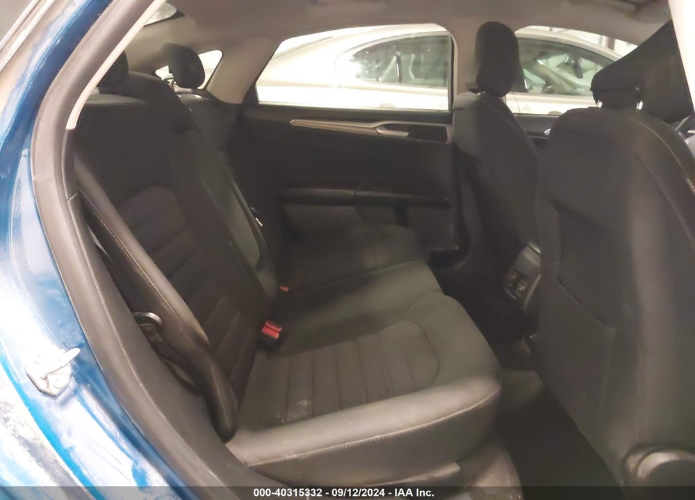 2020 FORD FUSION SE VIN: 3FA6P0HD9LR255978