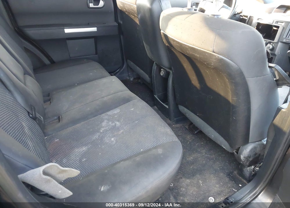 2011 MITSUBISHI ENDEAVOR VIN: 4A4JN2AS2BE027300