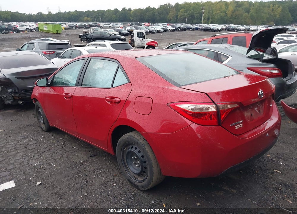 2019 TOYOTA COROLLA LE VIN: 2T1BURHE5KC137686