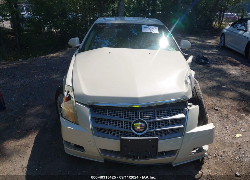 2010 CADILLAC CTS LUXURY VIN: 1G6DE5EG2A0100417