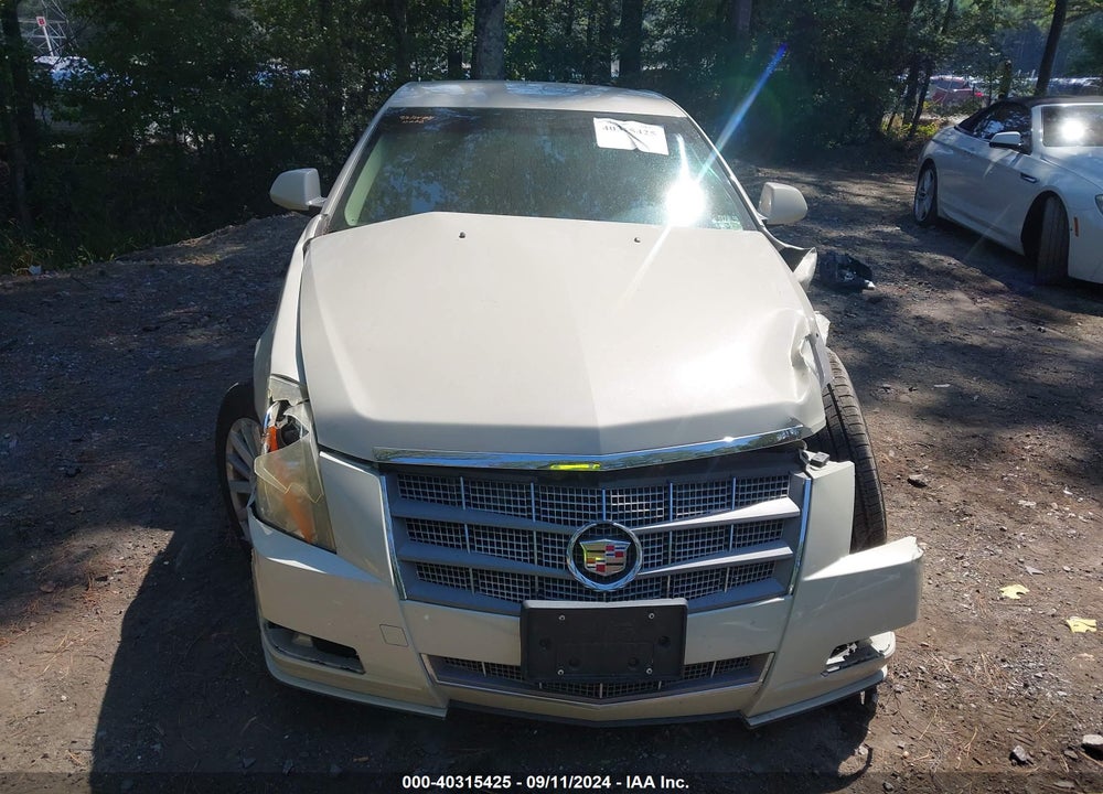 2010 CADILLAC CTS LUXURY VIN: 1G6DE5EG2A0100417