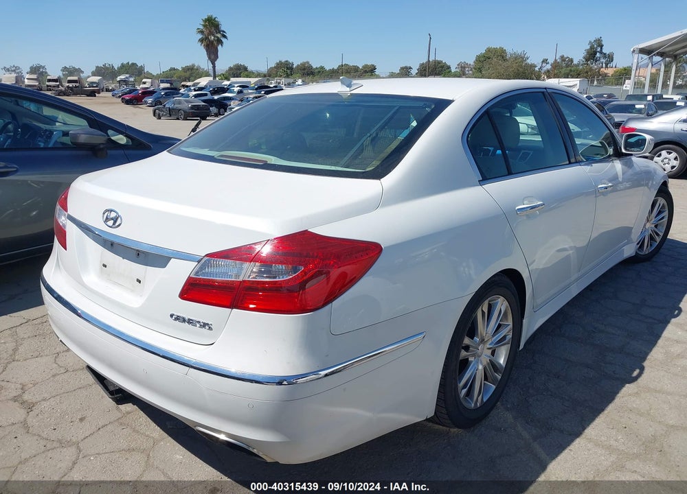 2012 HYUNDAI GENESIS 3.8 VIN: KMHGC4DDXCU207062