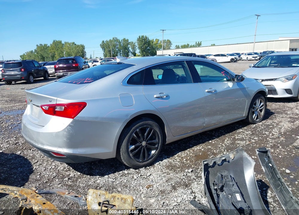 2018 CHEVROLET MALIBU LT VIN: 1G1ZD5ST0JF107007