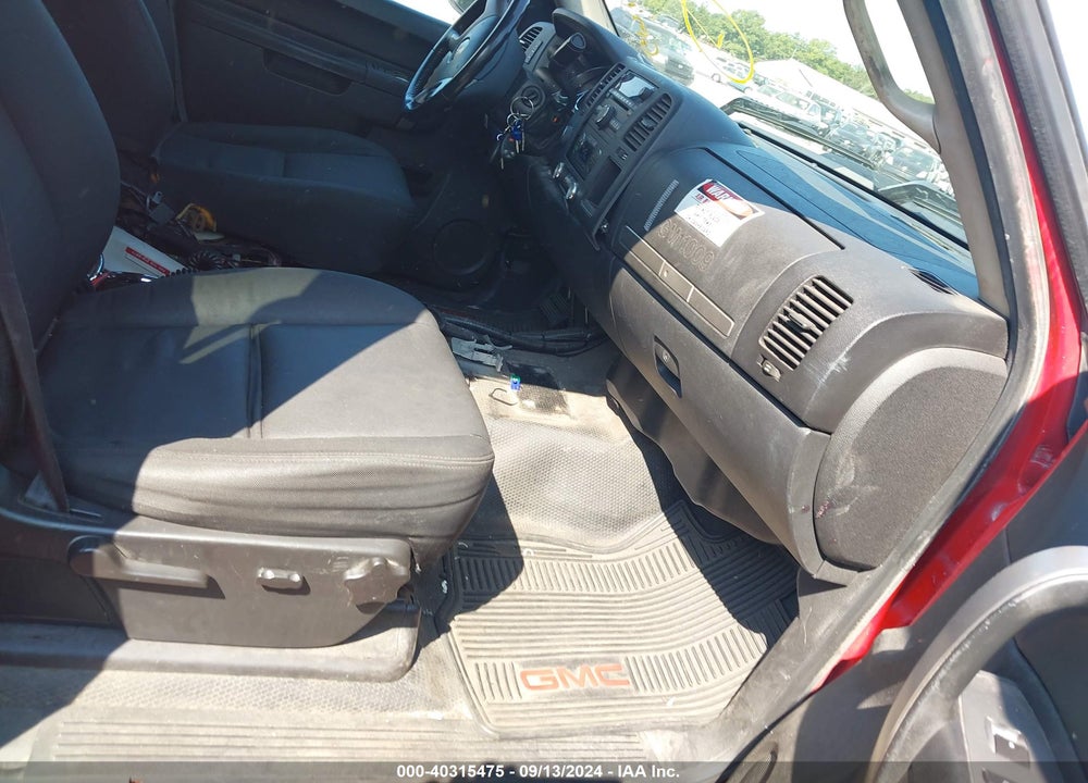 2011 GMC SIERRA 2500HD SLE VIN: 1GT120E80BF244566
