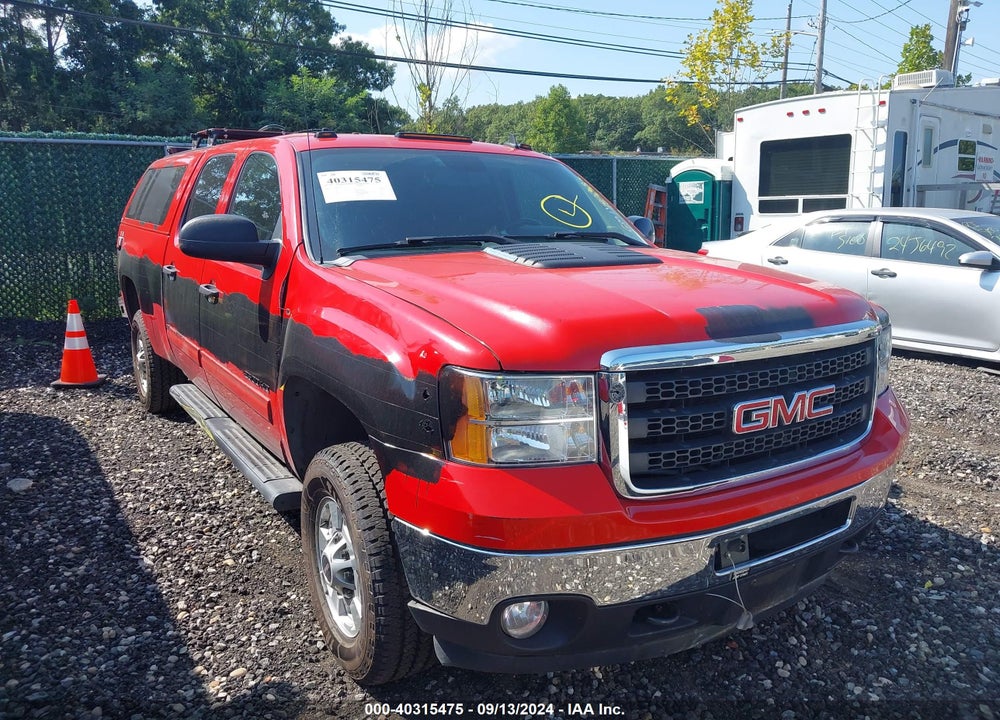 2011 GMC SIERRA 2500HD SLE VIN: 1GT120E80BF244566