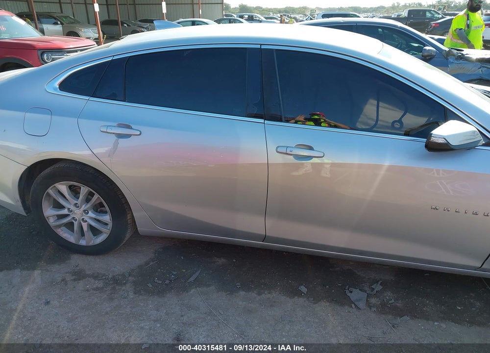 2018 CHEVROLET MALIBU LT VIN: 1G1ZD5STXJF120749