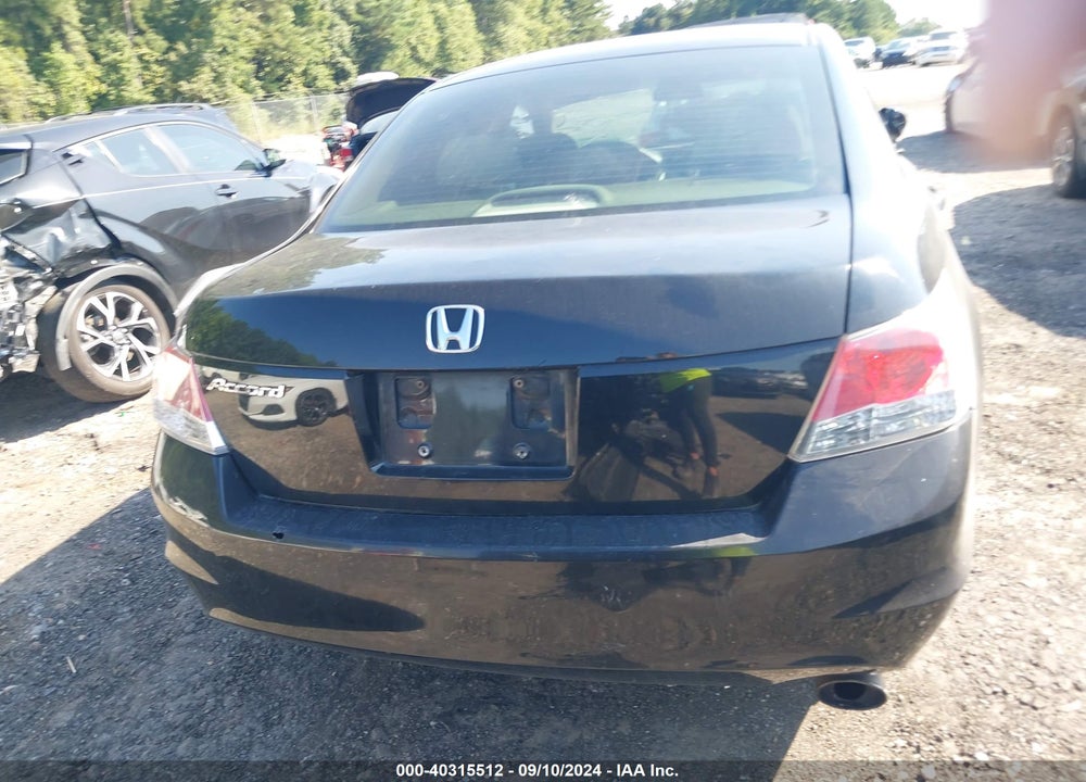 2010 HONDA ACCORD 2.4 LX-P VIN: 1HGCP2F40AA064177