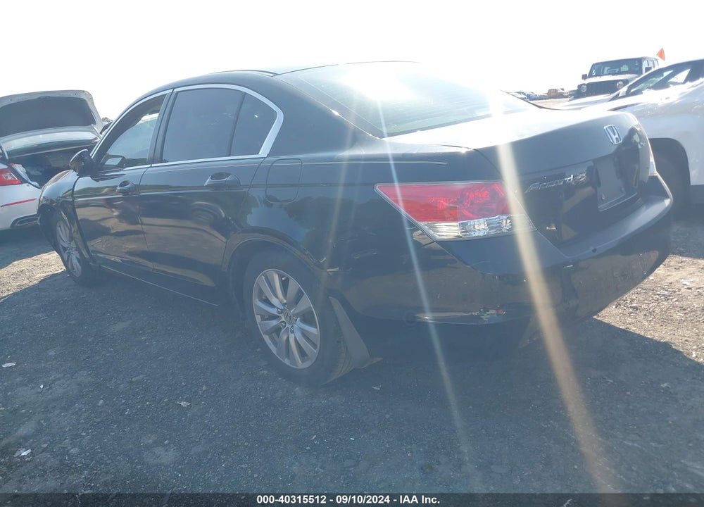 2010 HONDA ACCORD 2.4 LX-P VIN: 1HGCP2F40AA064177