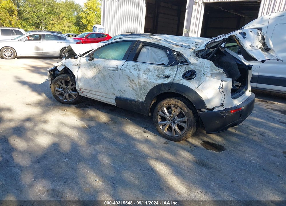 2022 MAZDA CX-30 PREMIUM VIN: 3MVDMBDL1NM431021