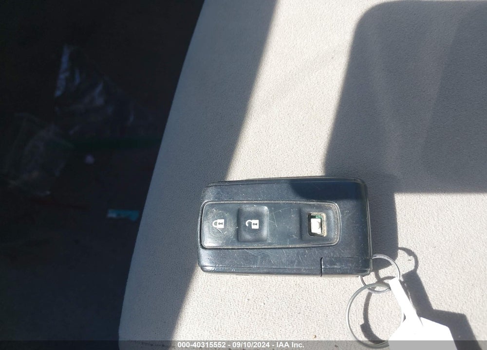 2009 TOYOTA PRIUS VIN: JTDKB20U697883009