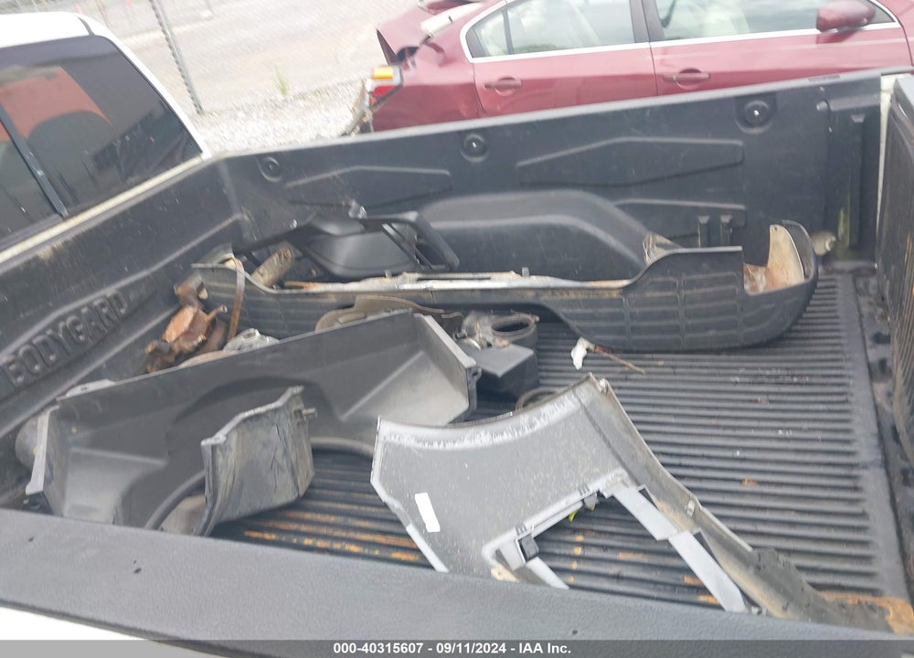1999 CHEVROLET SILVERADO 1500 VIN: 1GCEC14W1XZ182542