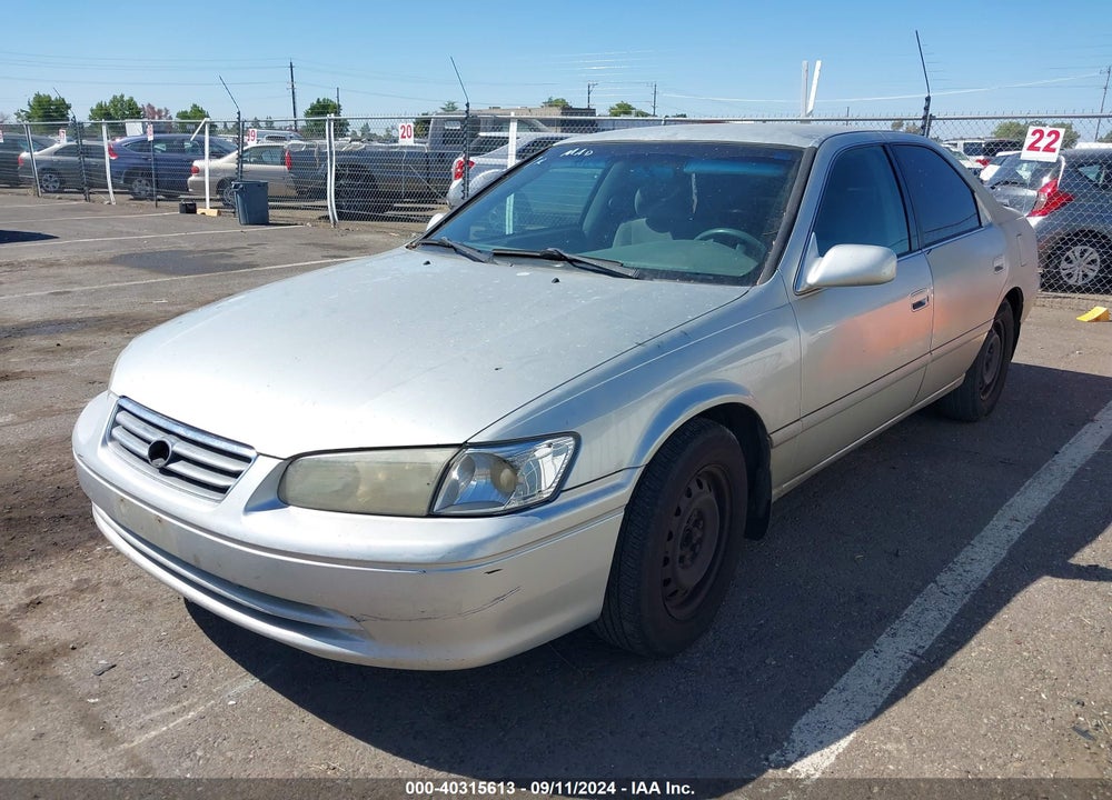 2001 TOYOTA CAMRY LE VIN: JT2BG28K110543132