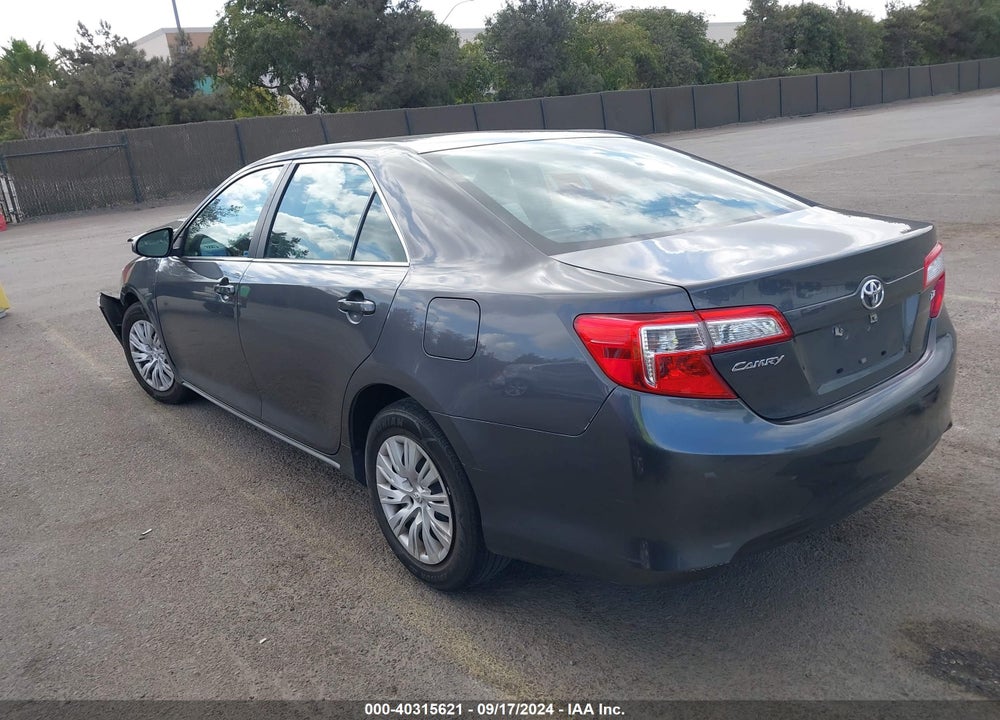 2013 TOYOTA CAMRY LE VIN: 4T1BF1FKXDU208290