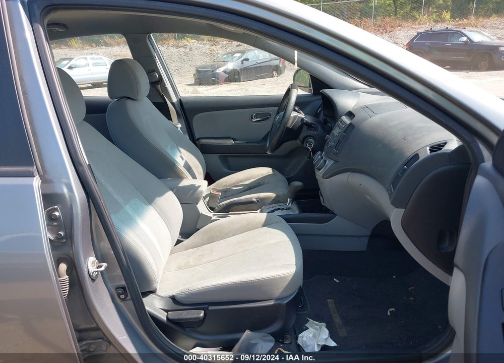 2010 HYUNDAI ELANTRA GLS VIN: KMHDU4AD6AU194831