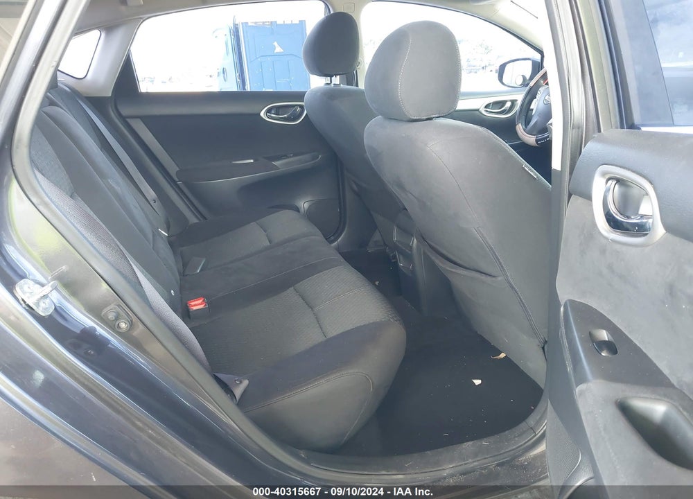 2014 NISSAN SENTRA SR VIN: 3N1AB7AP5EY220186