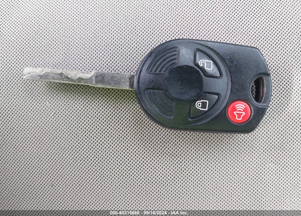 2015 FORD ESCAPE SE VIN: 1FMCU9GX4FUC14351