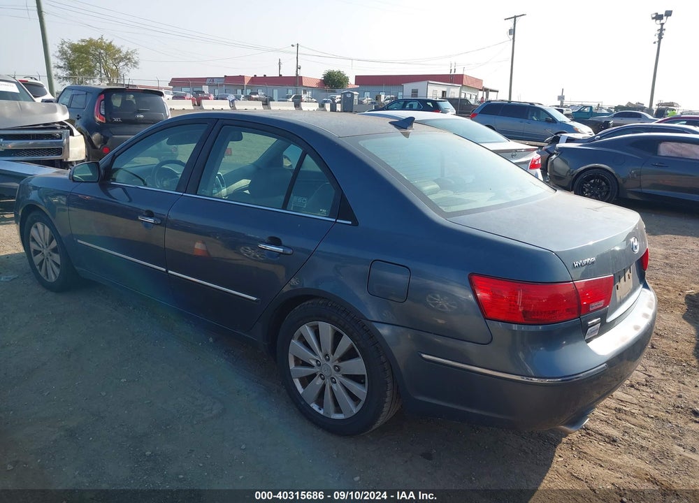 2009 HYUNDAI SONATA LIMITED V6 VIN: 5NPEU46F89H408811