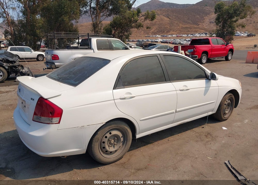 2009 KIA SPECTRA EX VIN: KNAFE222795614353