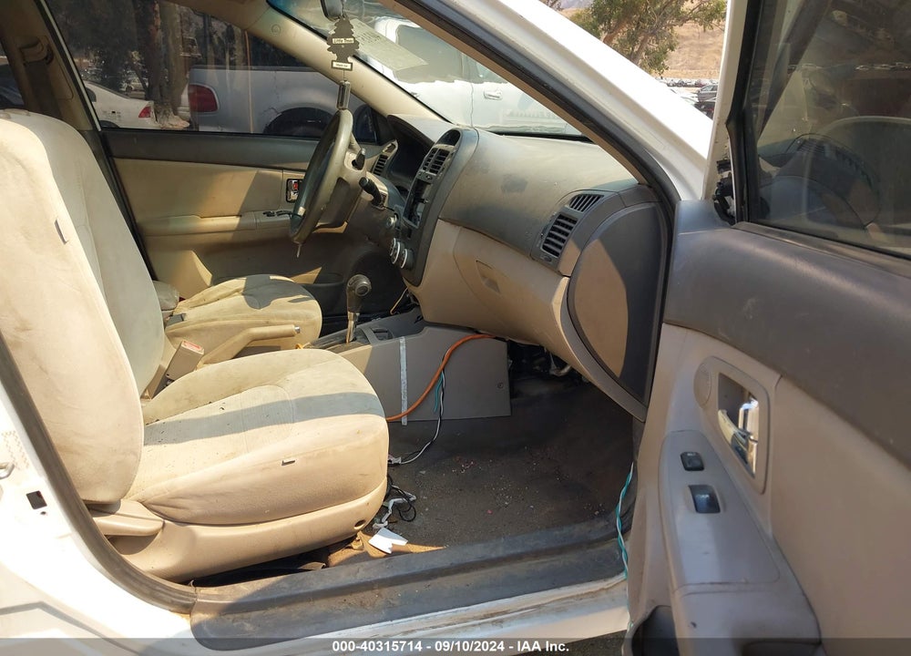 2009 KIA SPECTRA EX VIN: KNAFE222795614353