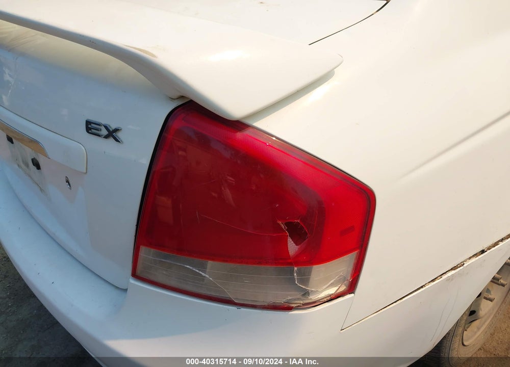 2009 KIA SPECTRA EX VIN: KNAFE222795614353
