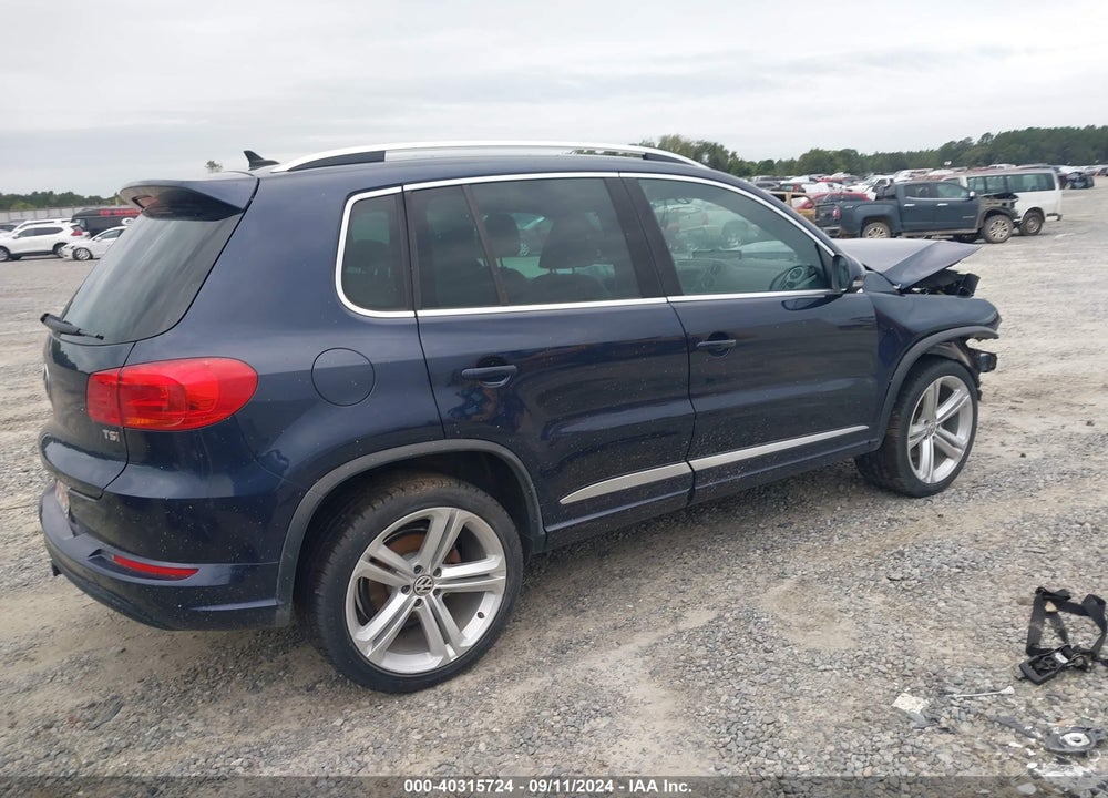 2016 VOLKSWAGEN TIGUAN R-LINE VIN: WVGAV7AX7GW527840