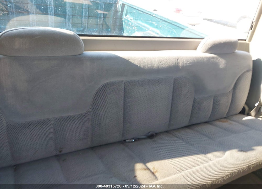 1996 CHEVROLET GMT-400 C1500 VIN: 2GCEC19M6T1108981