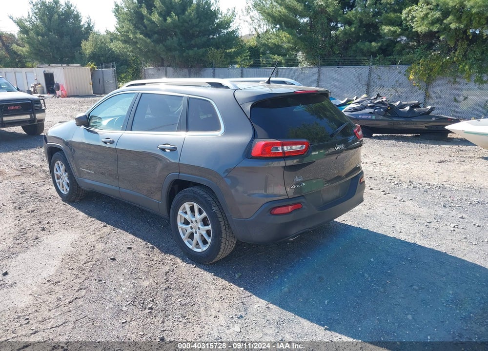 2015 JEEP CHEROKEE LATITUDE VIN: 1C4PJMCB5FW576849