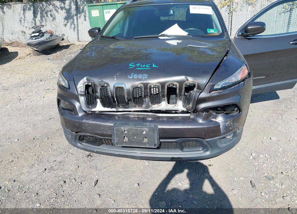 2015 JEEP CHEROKEE LATITUDE VIN: 1C4PJMCB5FW576849