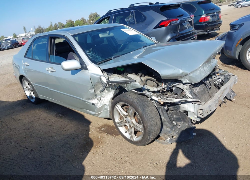 2002 LEXUS IS 300 VIN: JTHBD192920051697