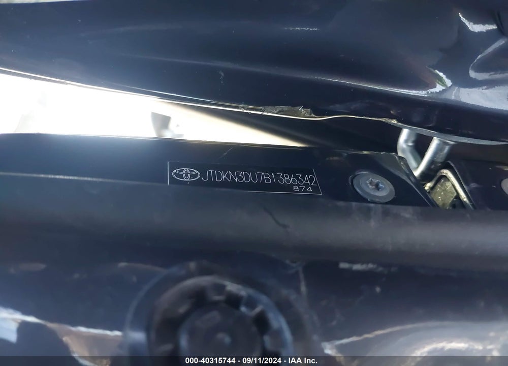 2011 TOYOTA PRIUS TWO VIN: JTDKN3DU7B1386342
