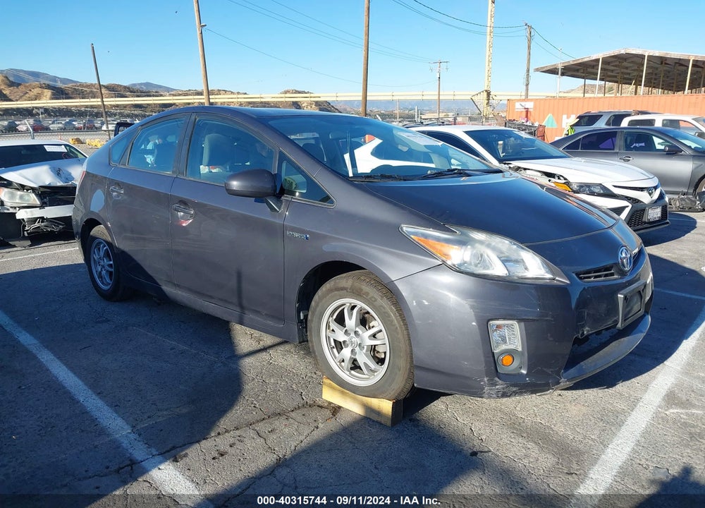 2011 TOYOTA PRIUS TWO VIN: JTDKN3DU7B1386342