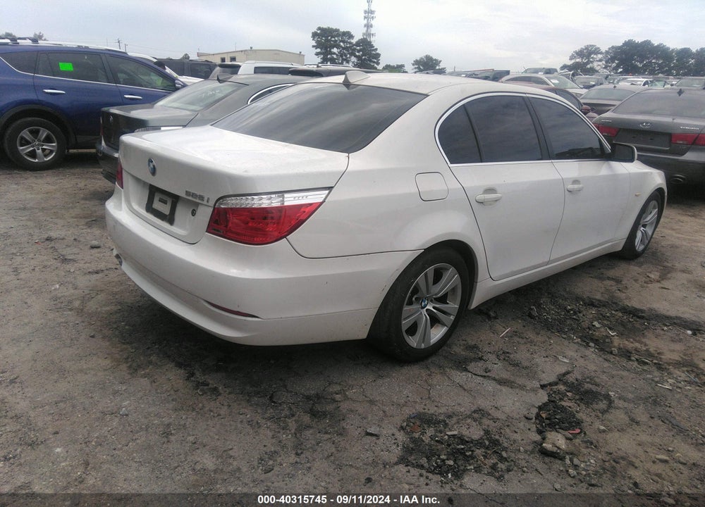 2009 BMW 528I VIN: WBANU53529C121524