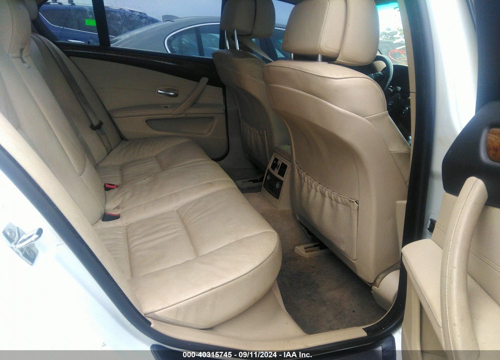 2009 BMW 528I VIN: WBANU53529C121524