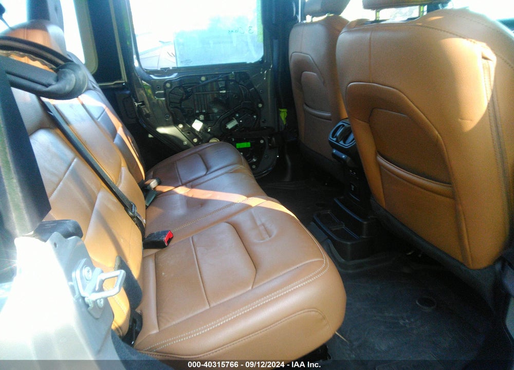 2022 JEEP WRANGLER UNLIMITED SAHARA 4X4 VIN: 1C4HJXEN8NW148396