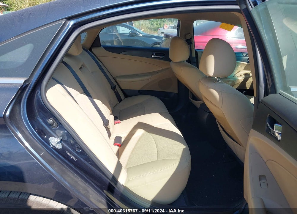 2012 HYUNDAI SONATA GLS VIN: 5NPEB4AC7CH394071
