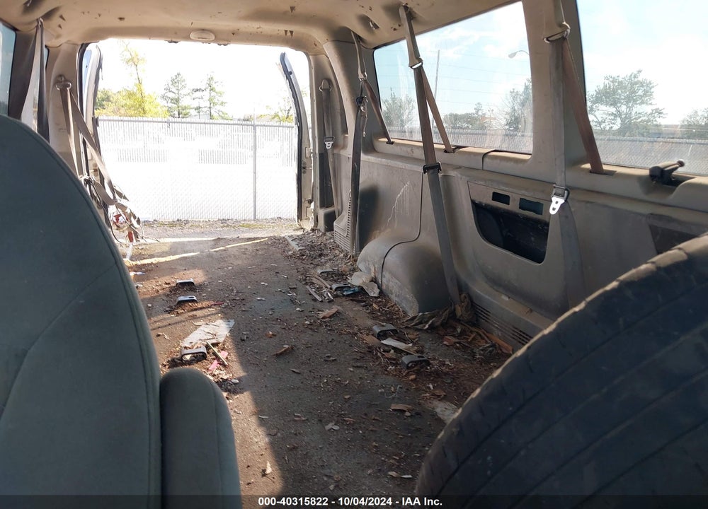 2007 FORD E-350 SUPER DUTY XL/XLT VIN: 1FBSS31L97DA82105