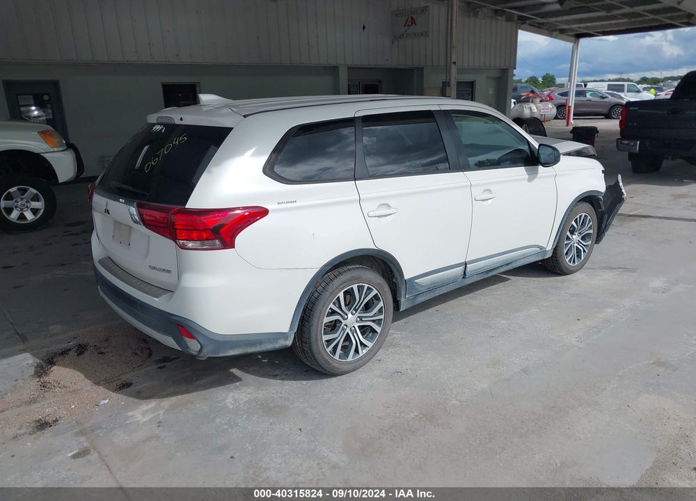 2017 MITSUBISHI OUTLANDER ES VIN: JA4AD2A35HZ067045