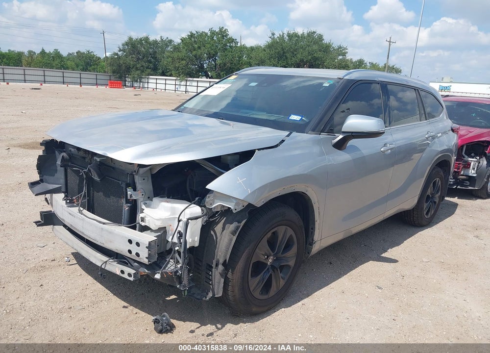 2021 TOYOTA HIGHLANDER XLE VIN: 5TDGZRBH5MS525716