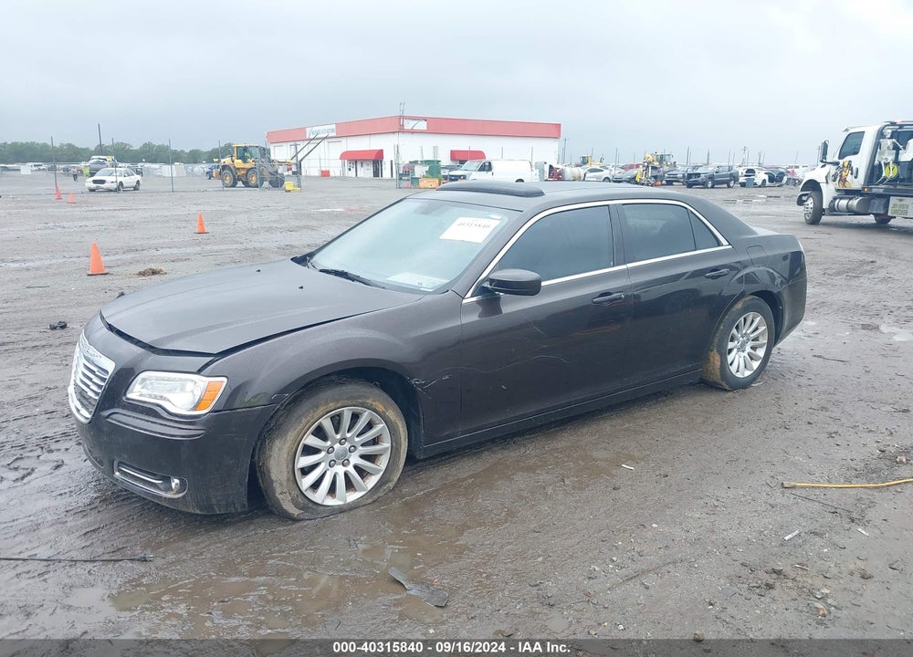 2013 CHRYSLER 300 MOTOWN VIN: 2C3CCAAG3DH572868