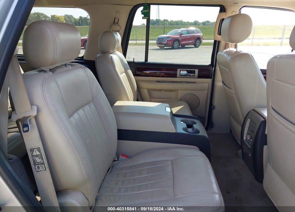 2003 LINCOLN NAVIGATOR VIN: 5LMFU28R13LJ00441