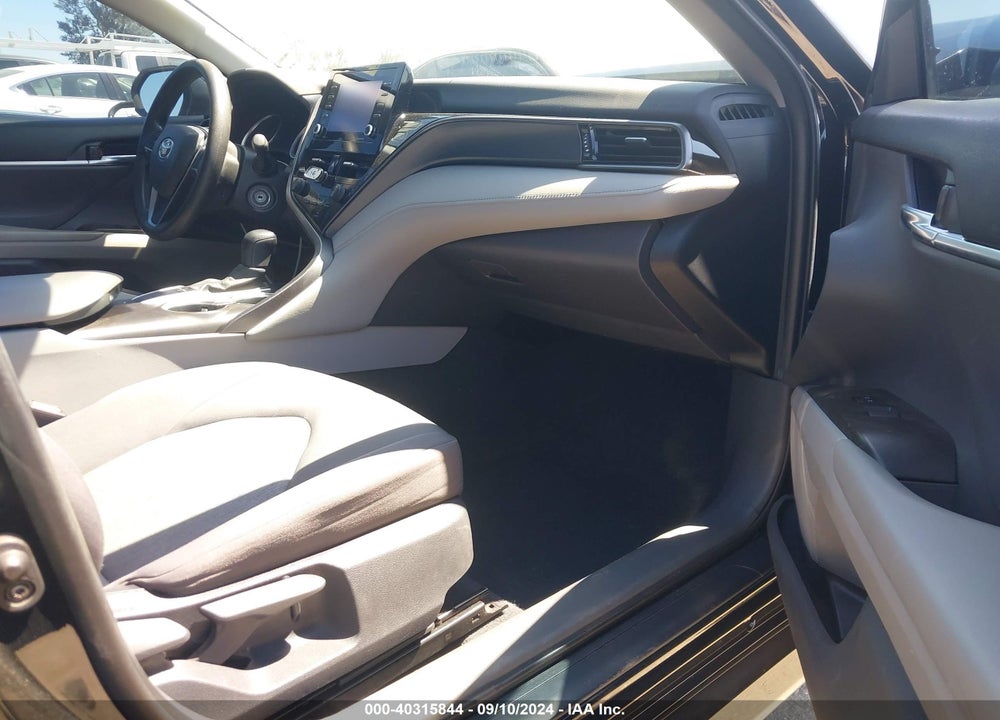 2022 TOYOTA CAMRY LE VIN: 4T1C11AK7NU061471