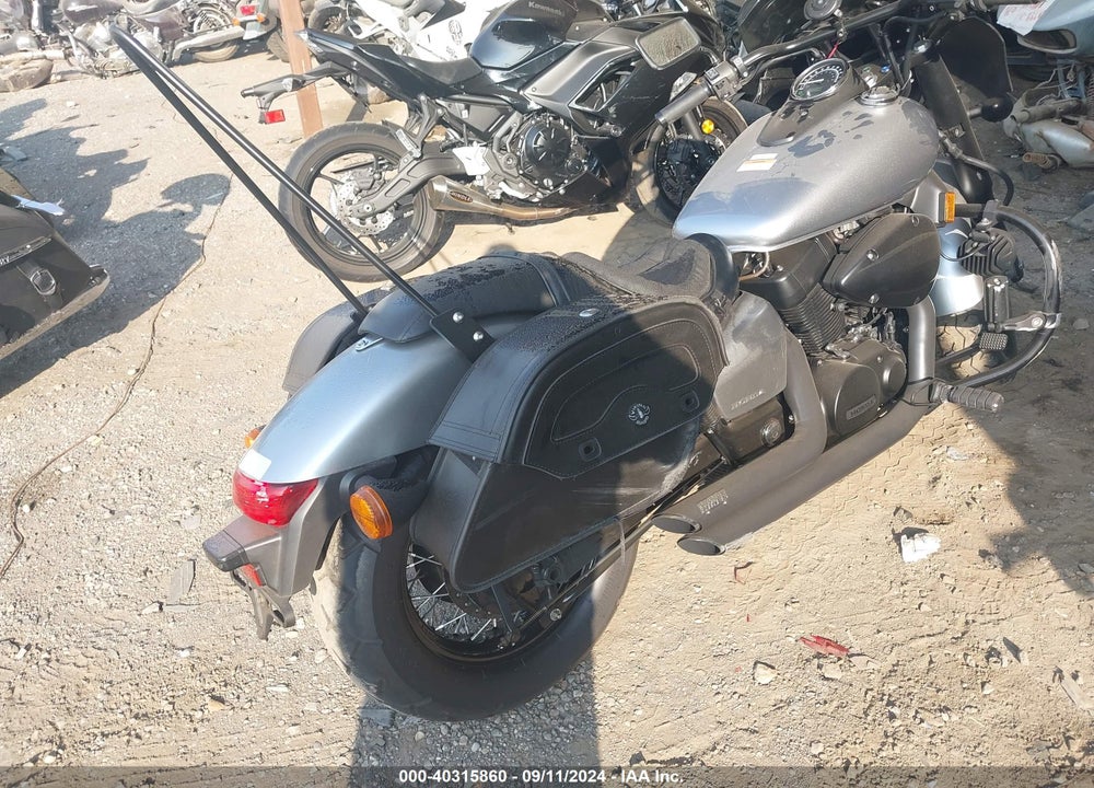 2015 HONDA VT750 C2B VIN: JH2RC5377FK501203