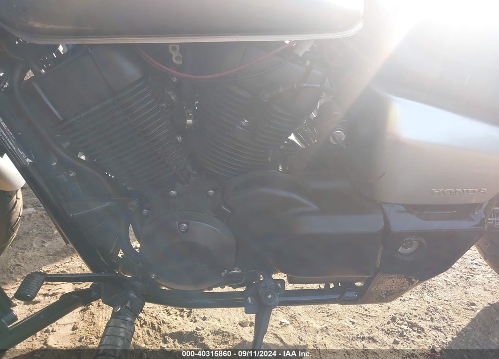2015 HONDA VT750 C2B VIN: JH2RC5377FK501203