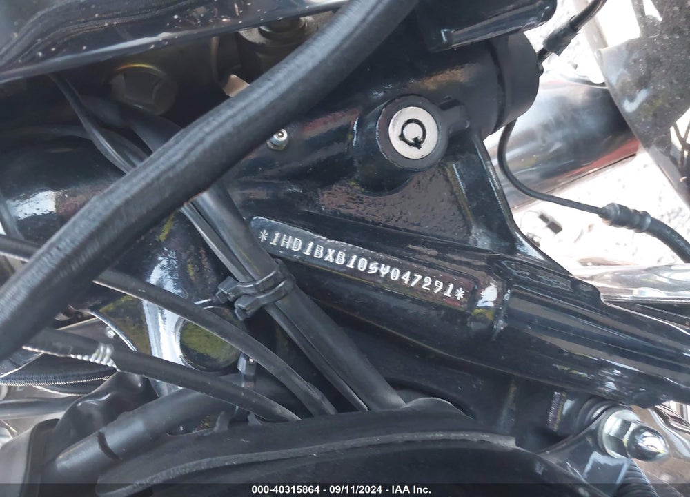 2005 HARLEY-DAVIDSON FLSTFI VIN: 1HD1BXB105Y047291