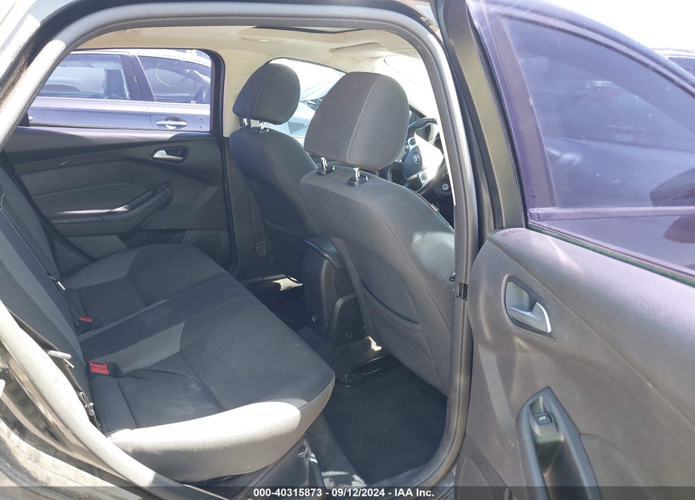 2014 FORD FOCUS SE VIN: 1FADP3F2XEL305508