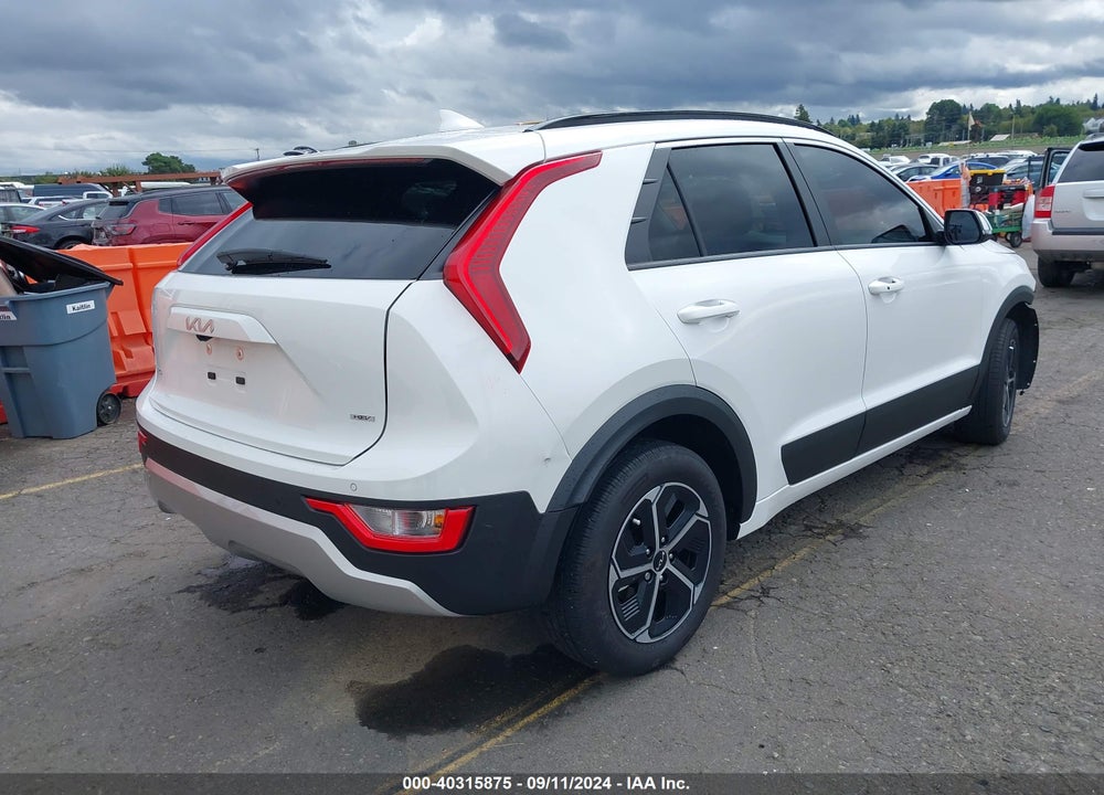 2024 KIA NIRO EX VIN: KNDCR3LE5R5174951